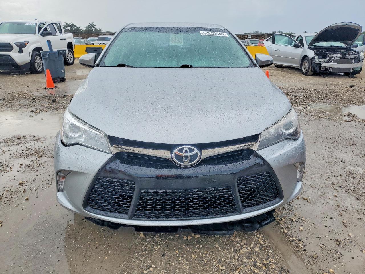 2015 TOYOTA CAMRY