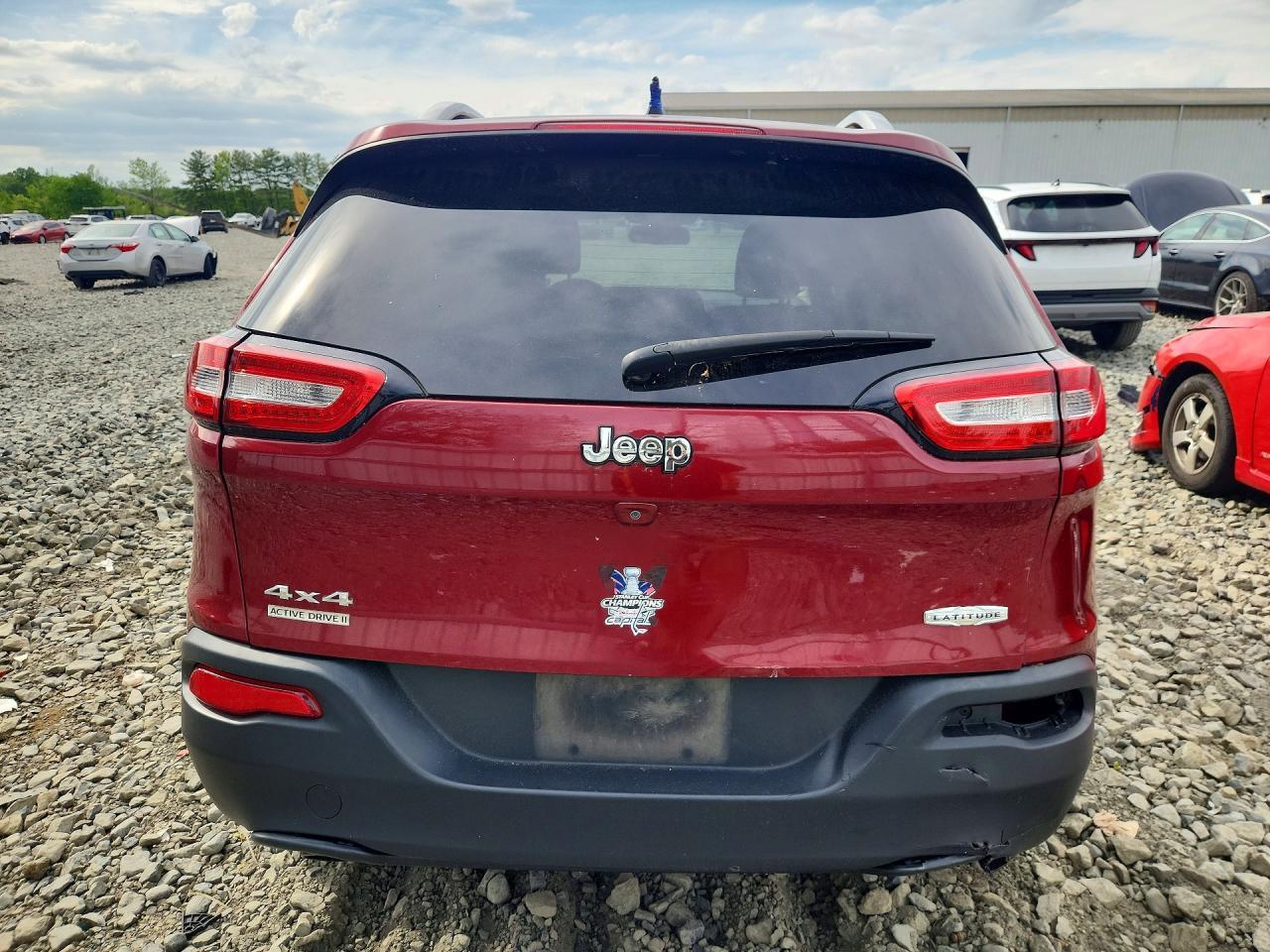 2016 JEEP CHEROKEE