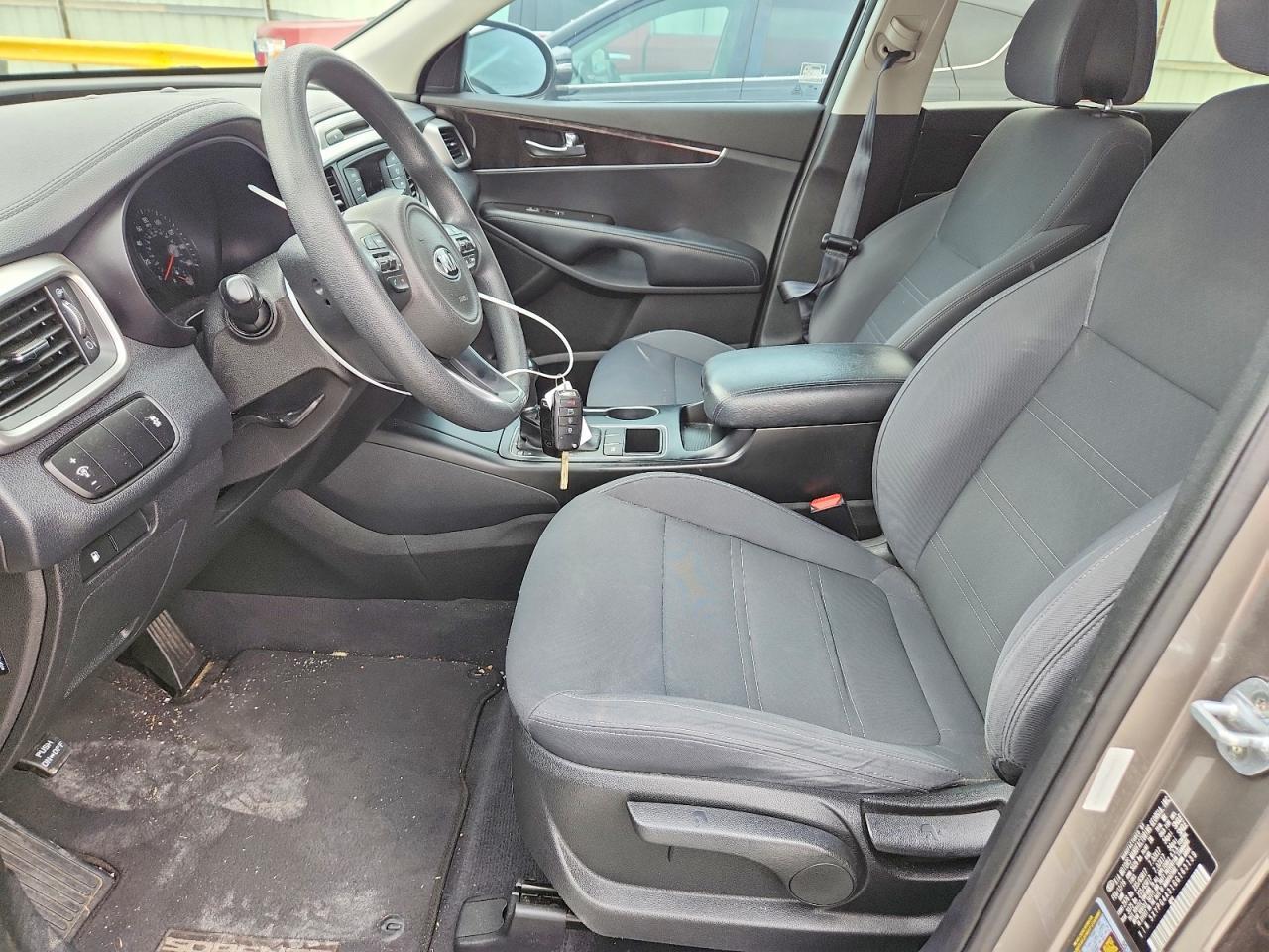 2016 KIA SORENTO
