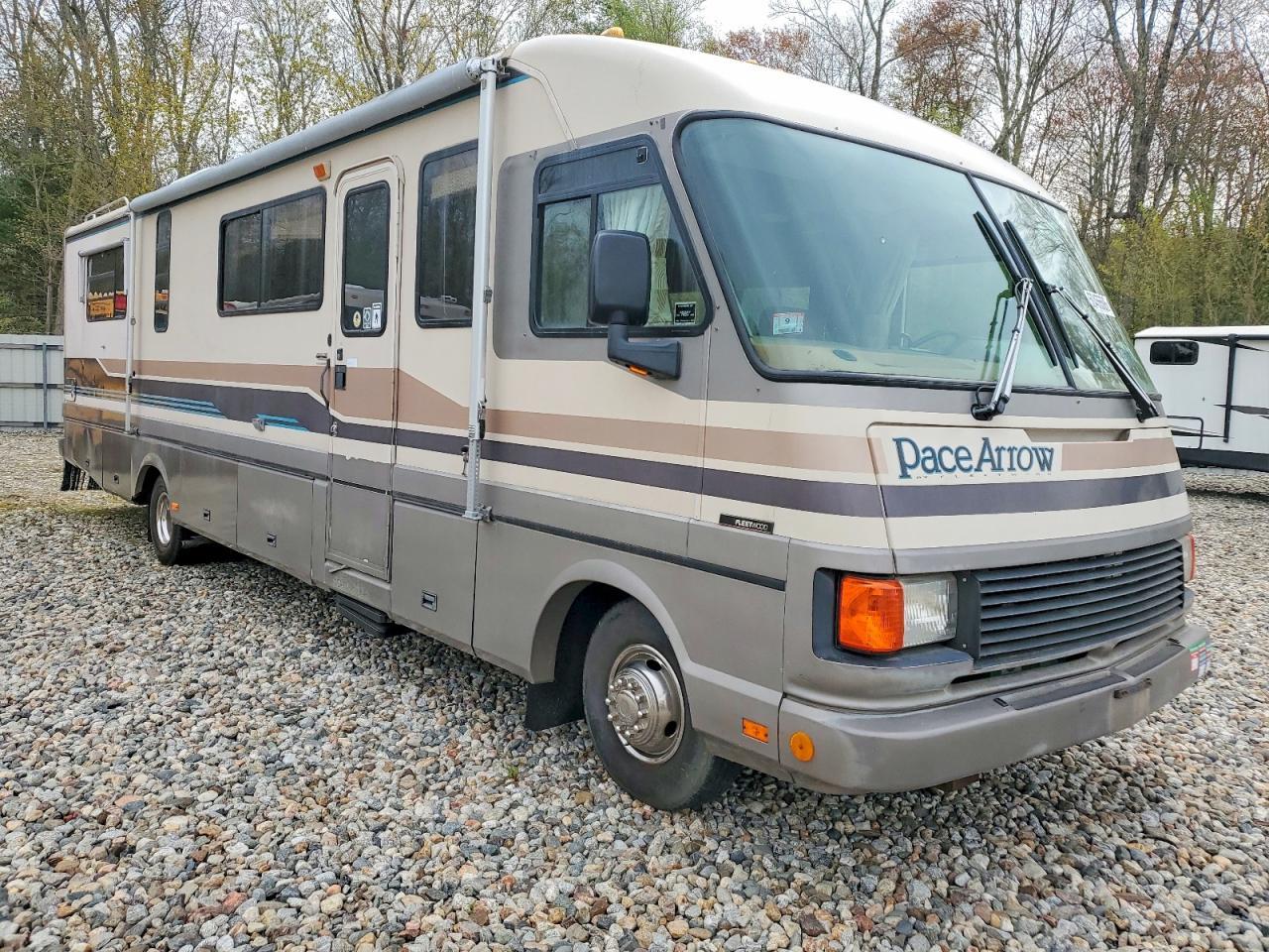 1992 FORD F530