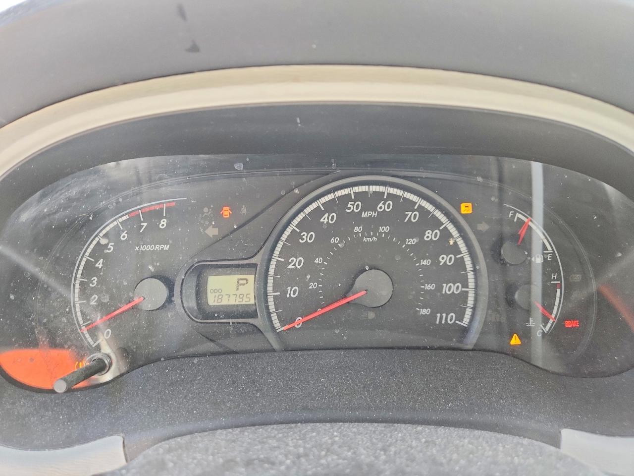 2012 TOYOTA SIENNA