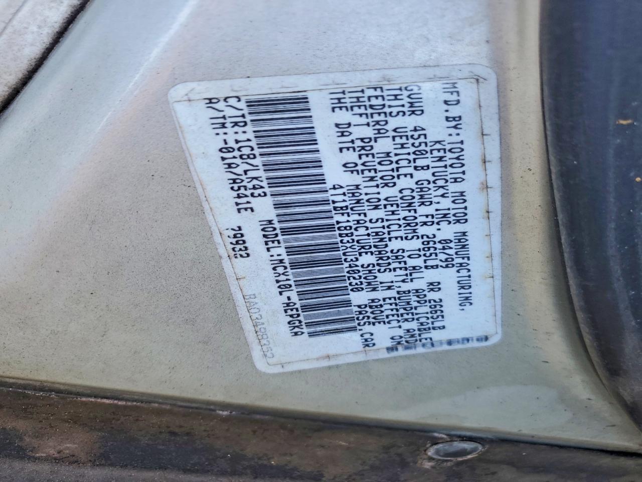 1999 TOYOTA Avalon