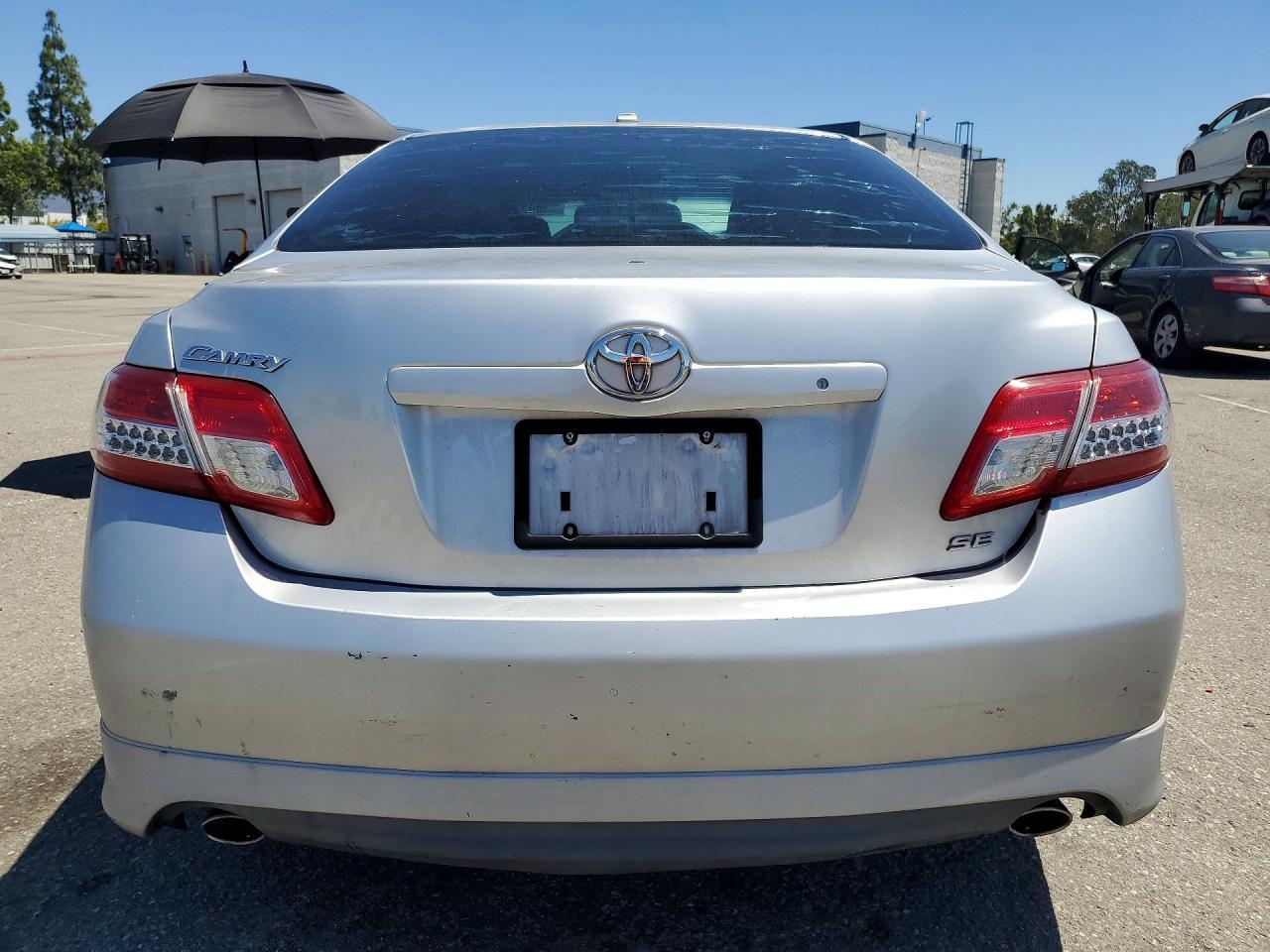 2010 TOYOTA CAMRY