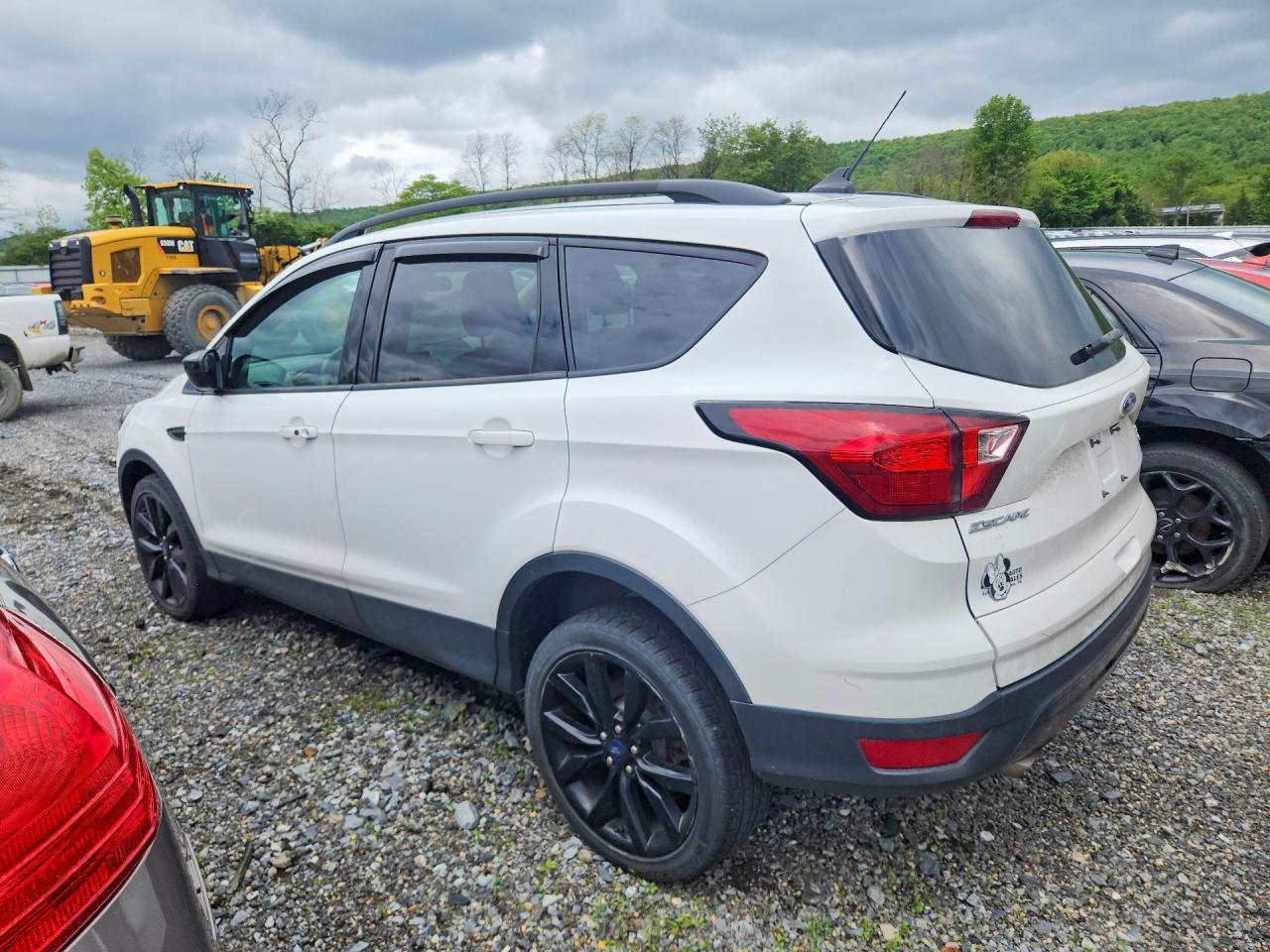 2019 FORD ESCAPE