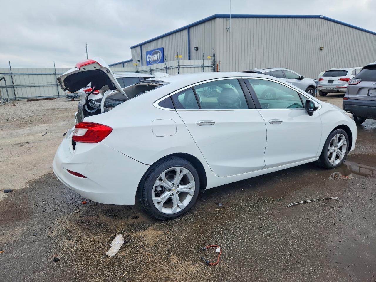 2017 CHEVROLET CRUZE