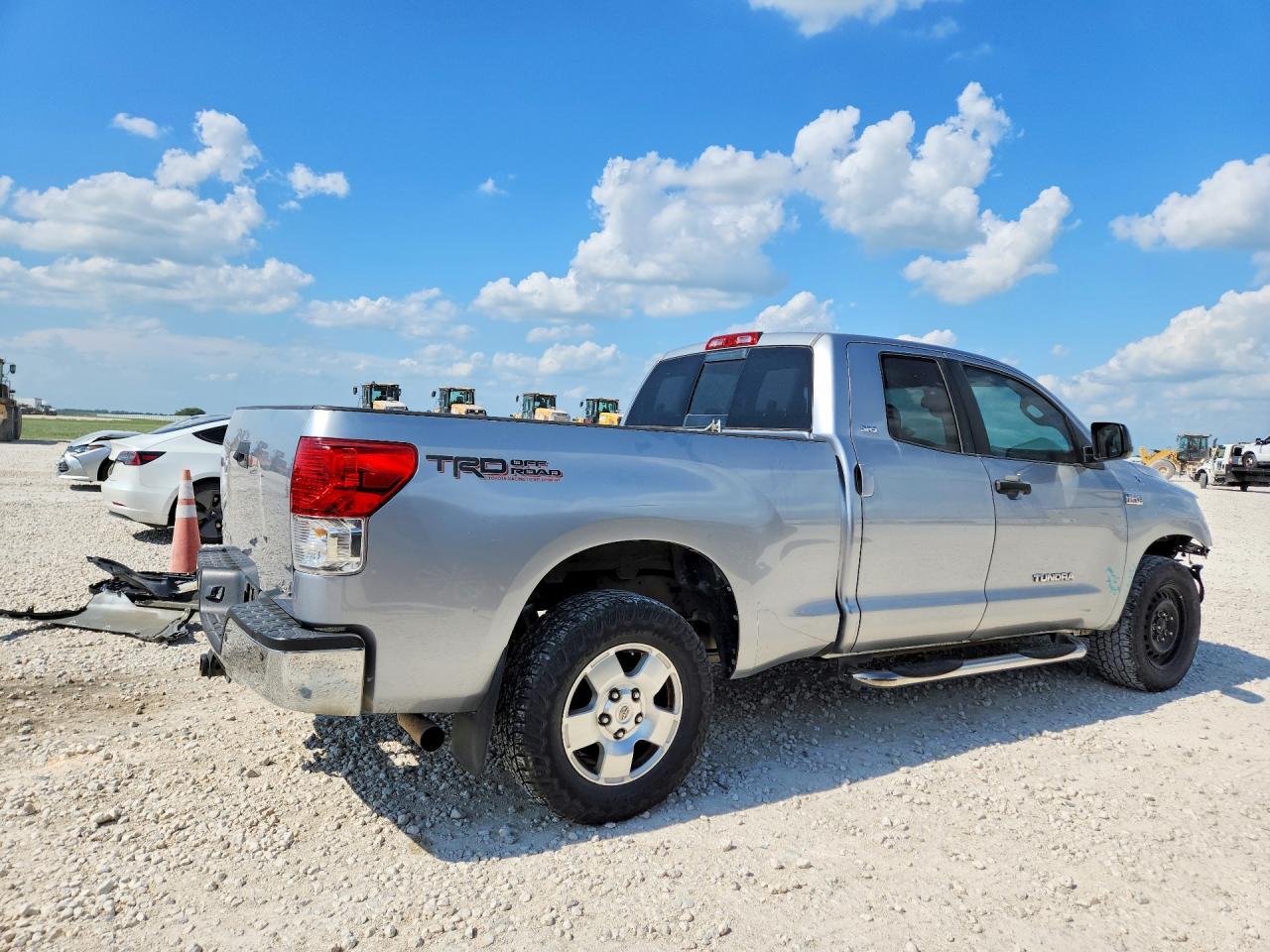 2012 TOYOTA TUNDRA