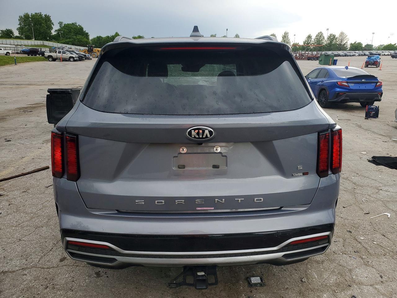 2021 KIA SORENTO