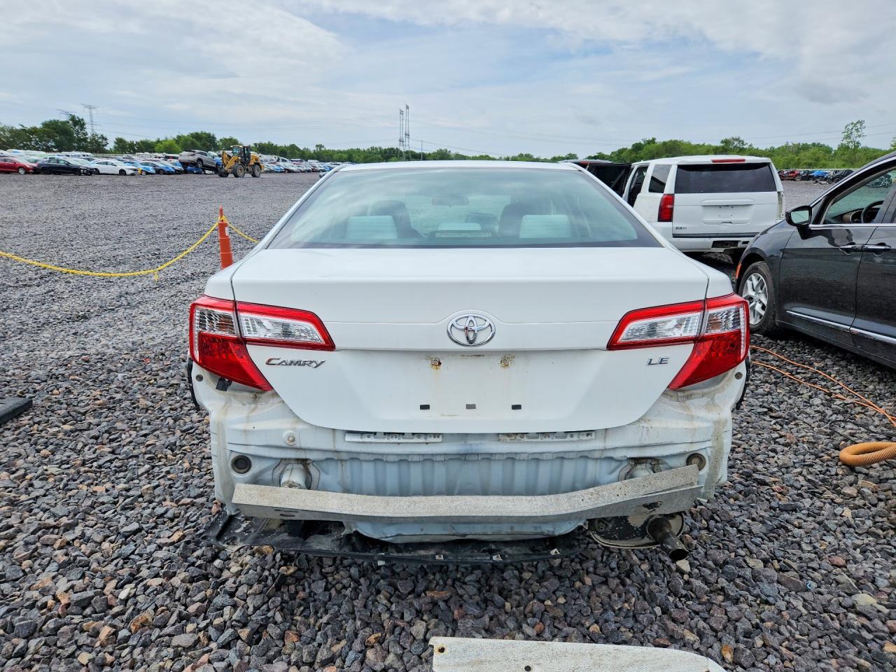 2012 TOYOTA CAMRY