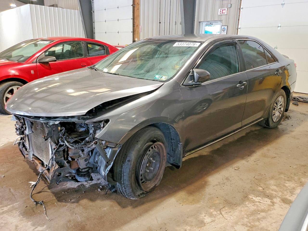 2014 TOYOTA CAMRY