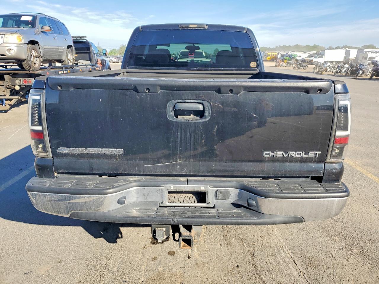 2004 CHEVROLET Silverado
