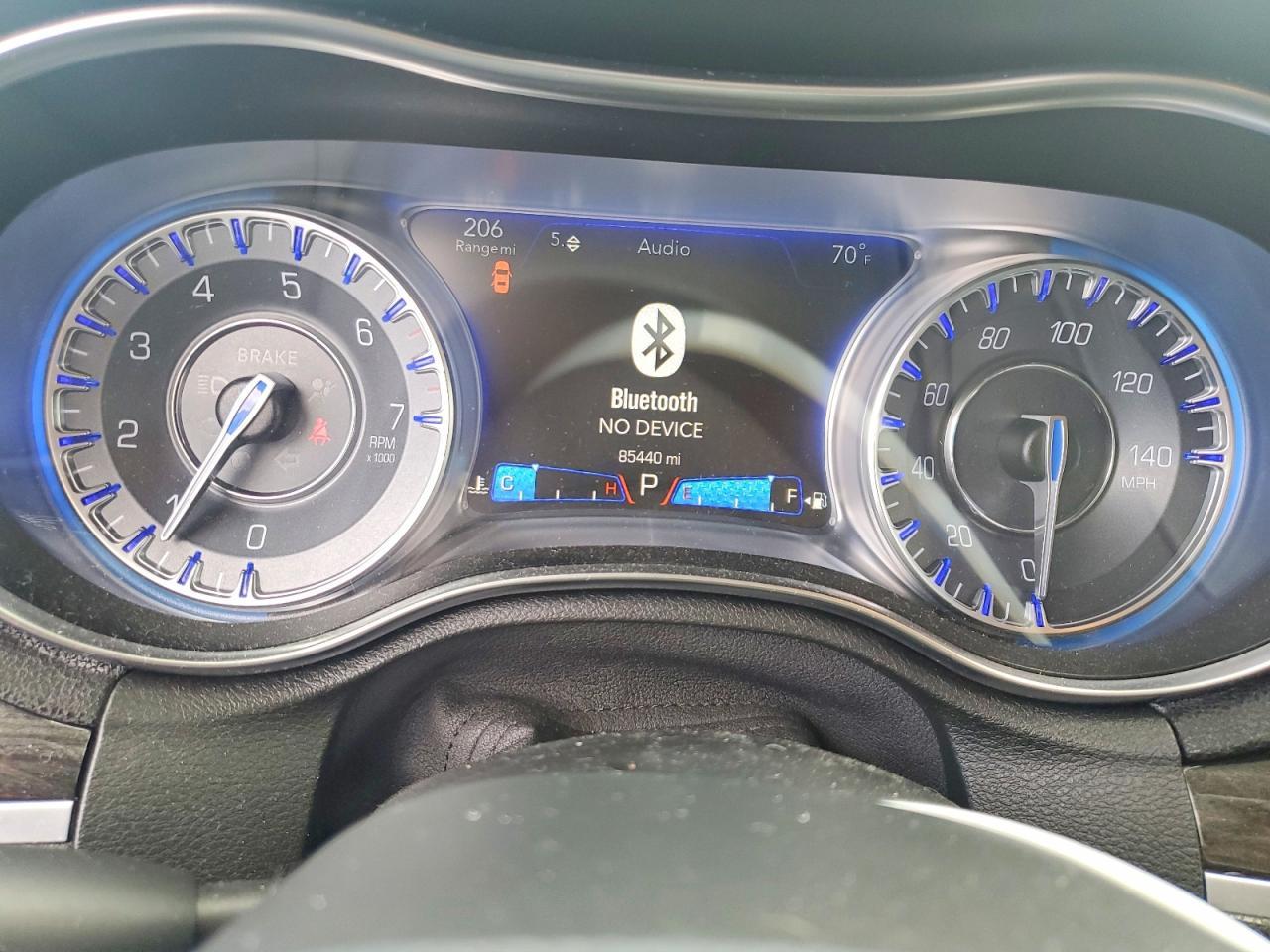 2016 CHRYSLER 300