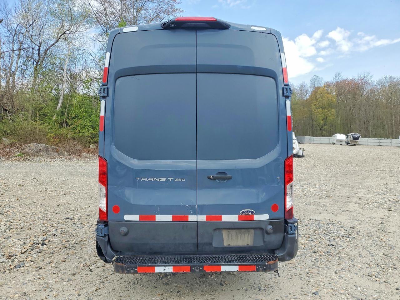 2020 FORD Transit