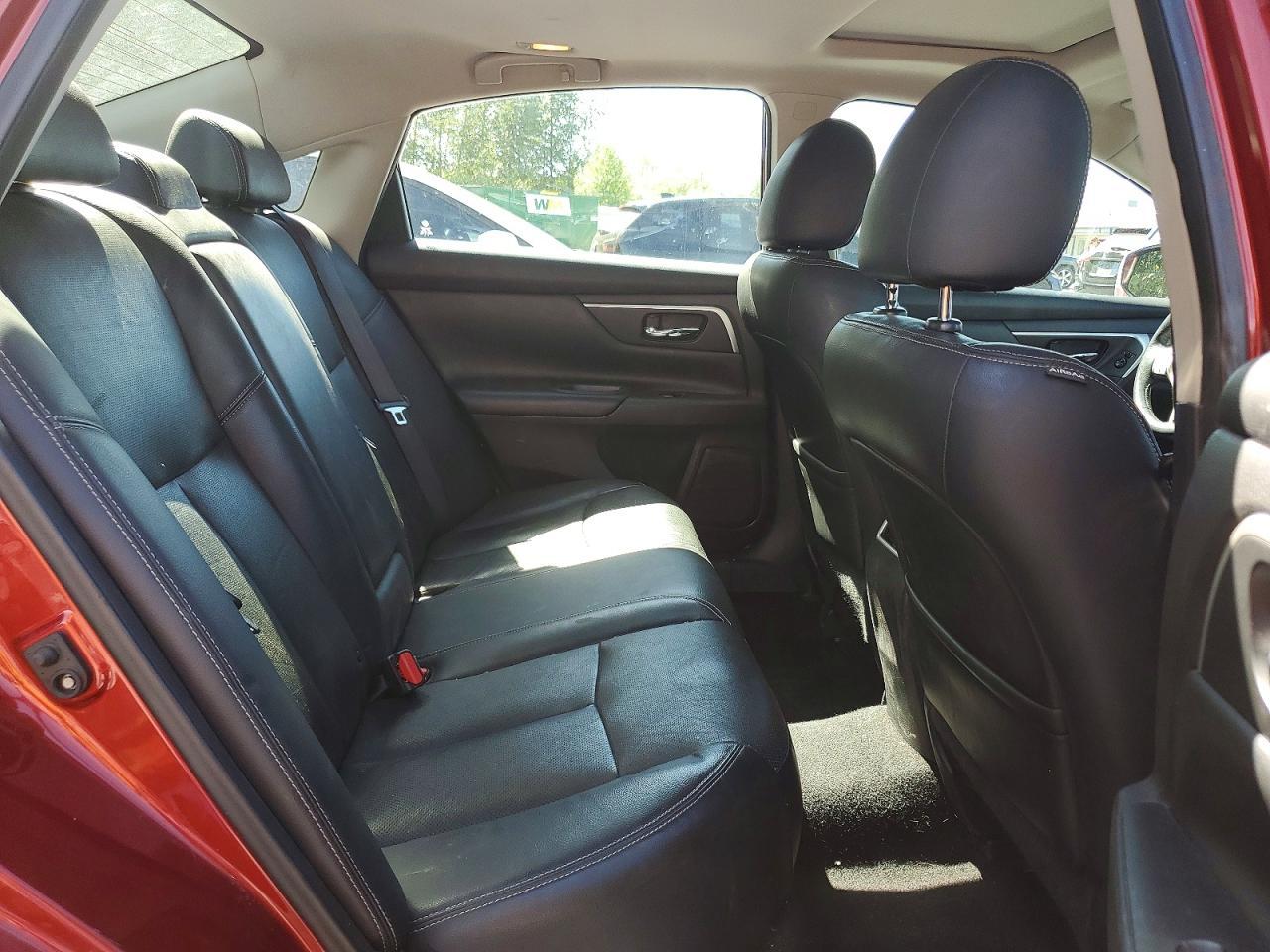 2016 NISSAN ALTIMA