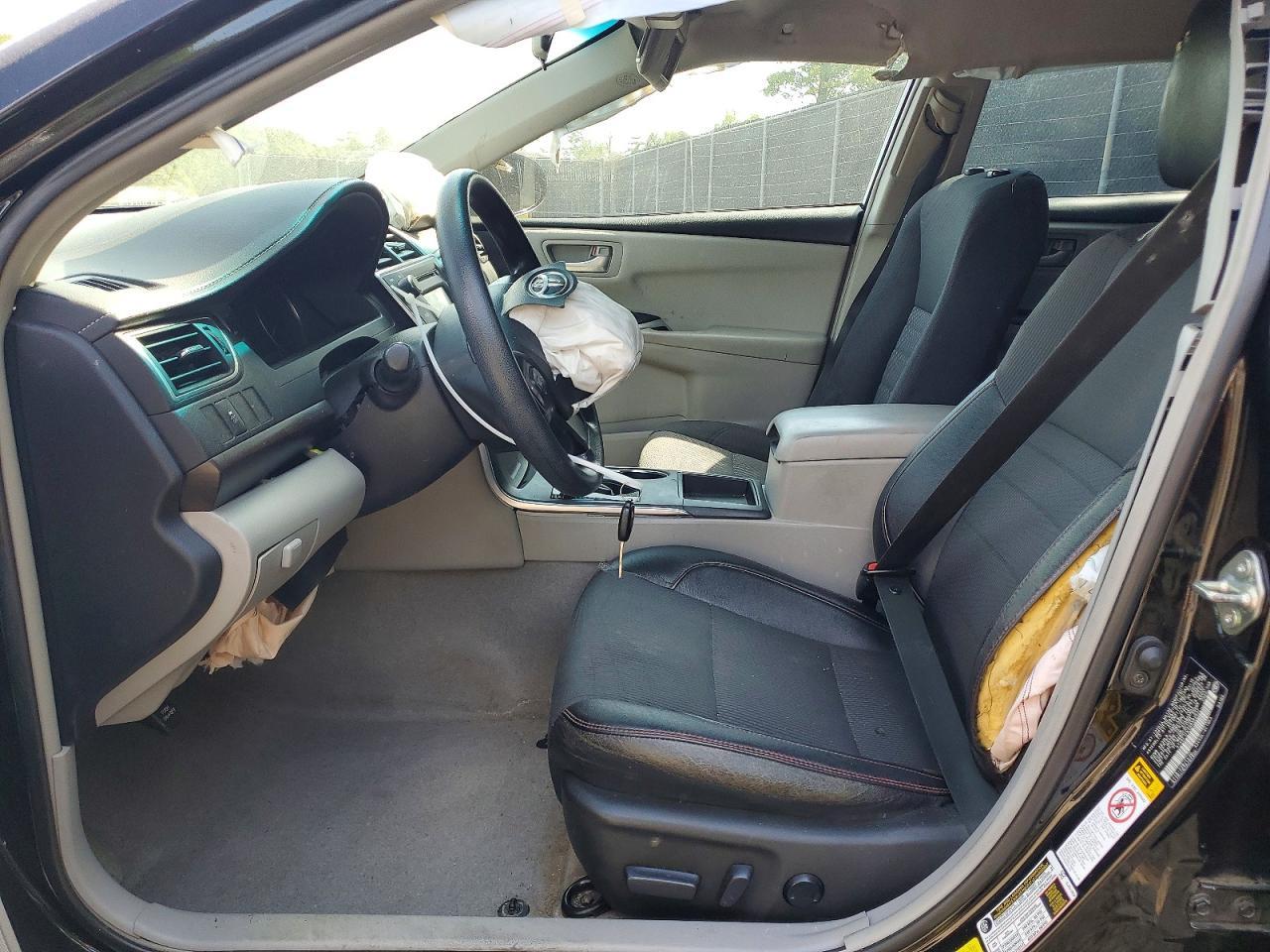 2016 TOYOTA CAMRY