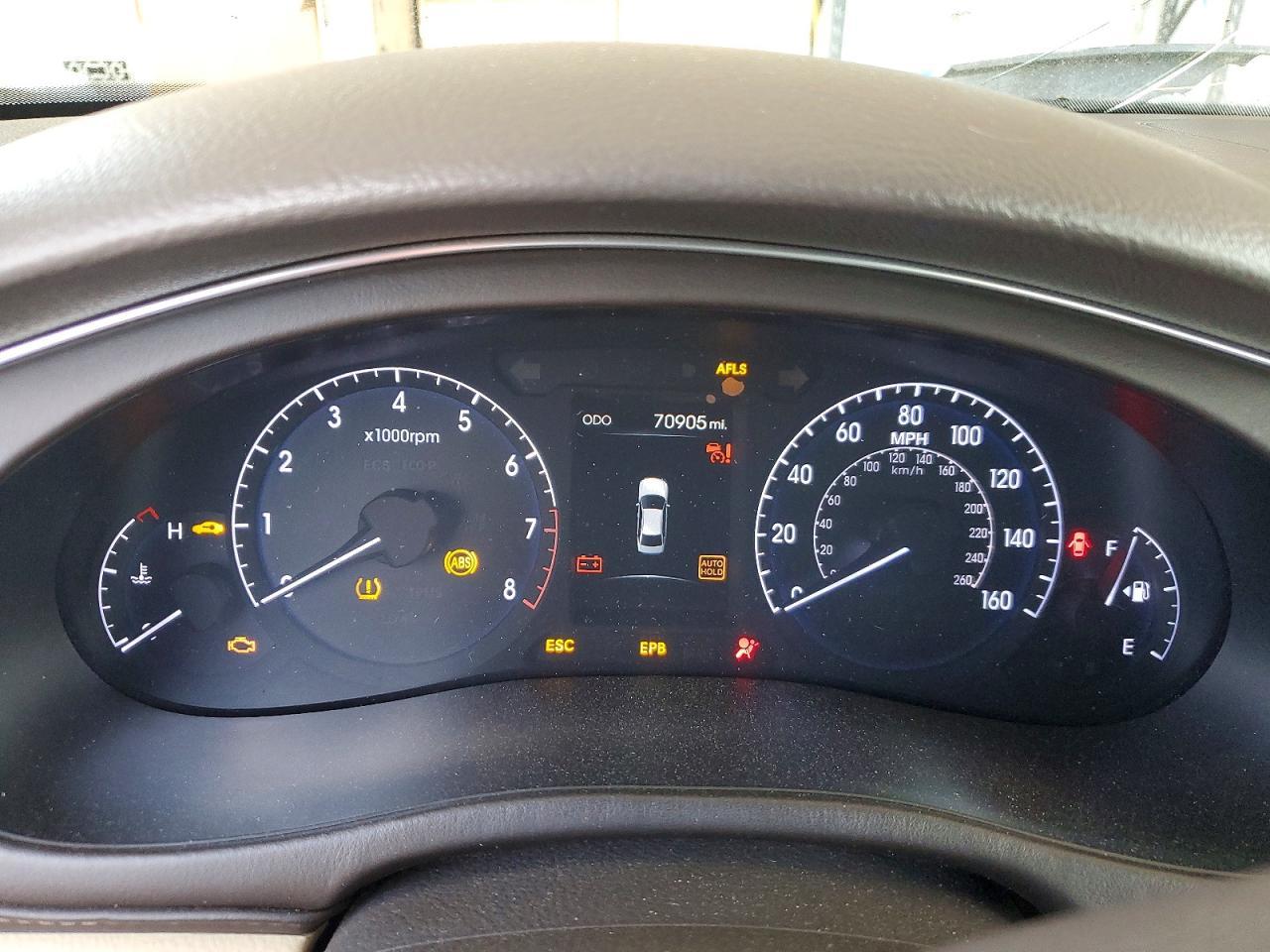 2014 HYUNDAI GENESIS