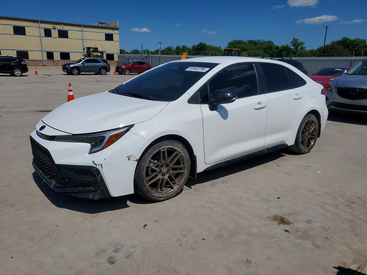 2024 TOYOTA COROLLA
