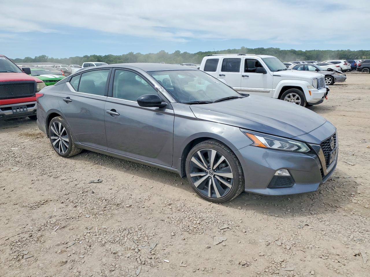 2022 NISSAN ALTIMA