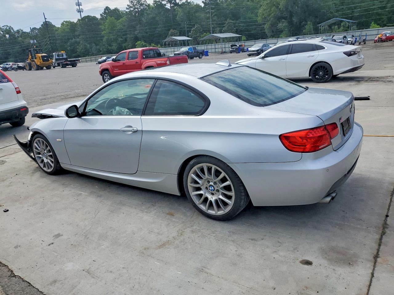 2012 BMW 3 SERIES