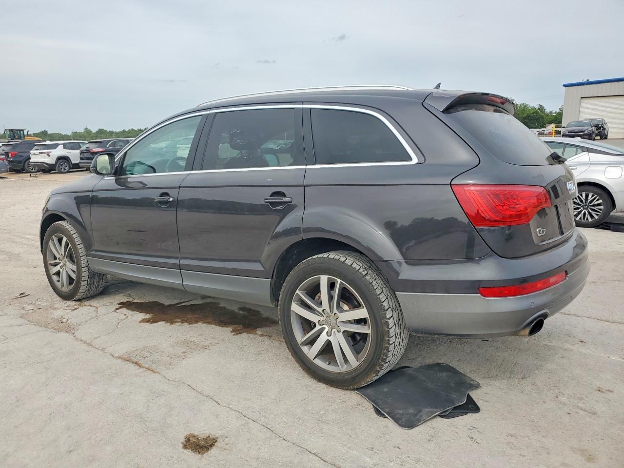 2013 AUDI Q7