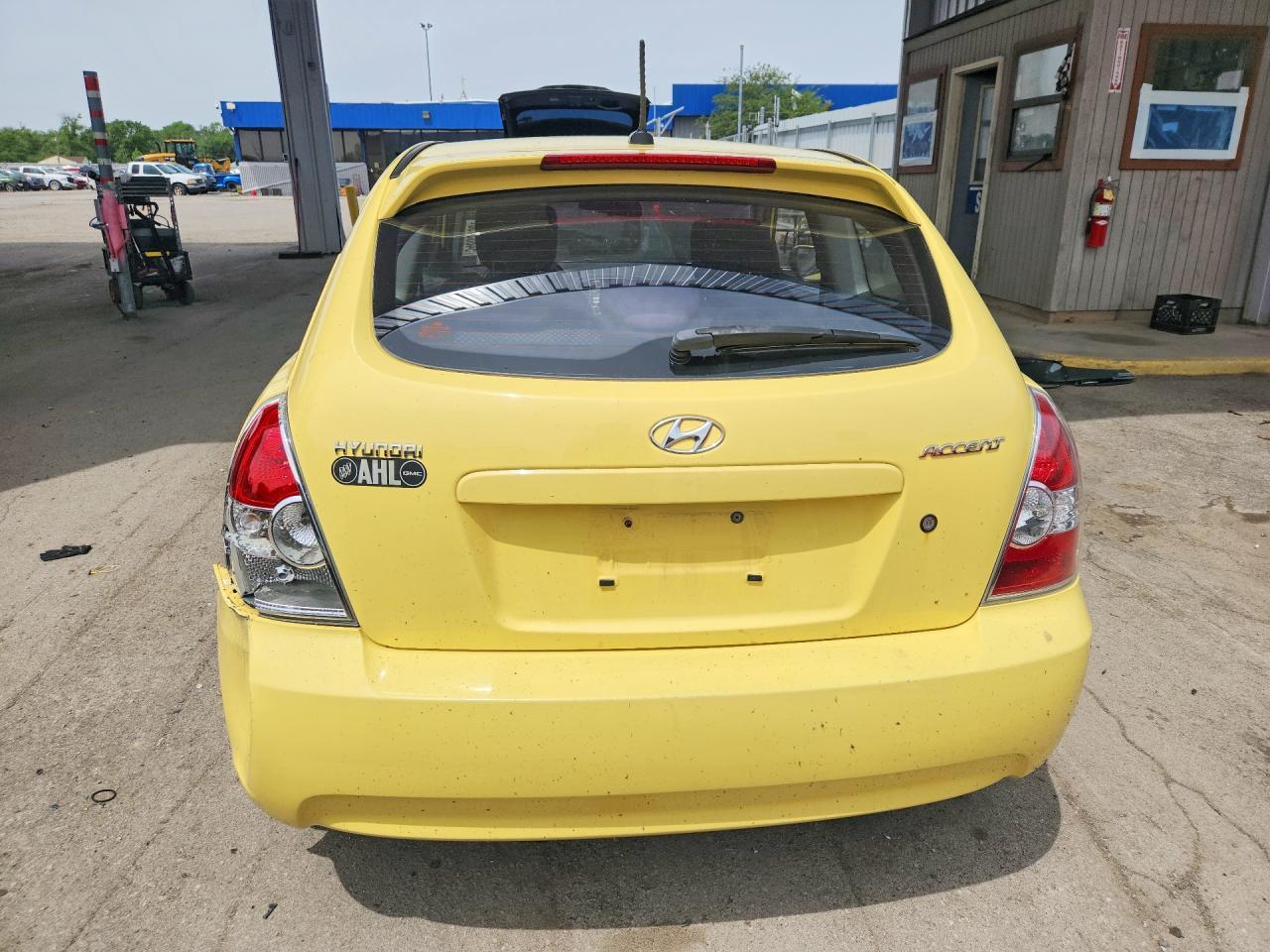 2010 HYUNDAI ACCENT