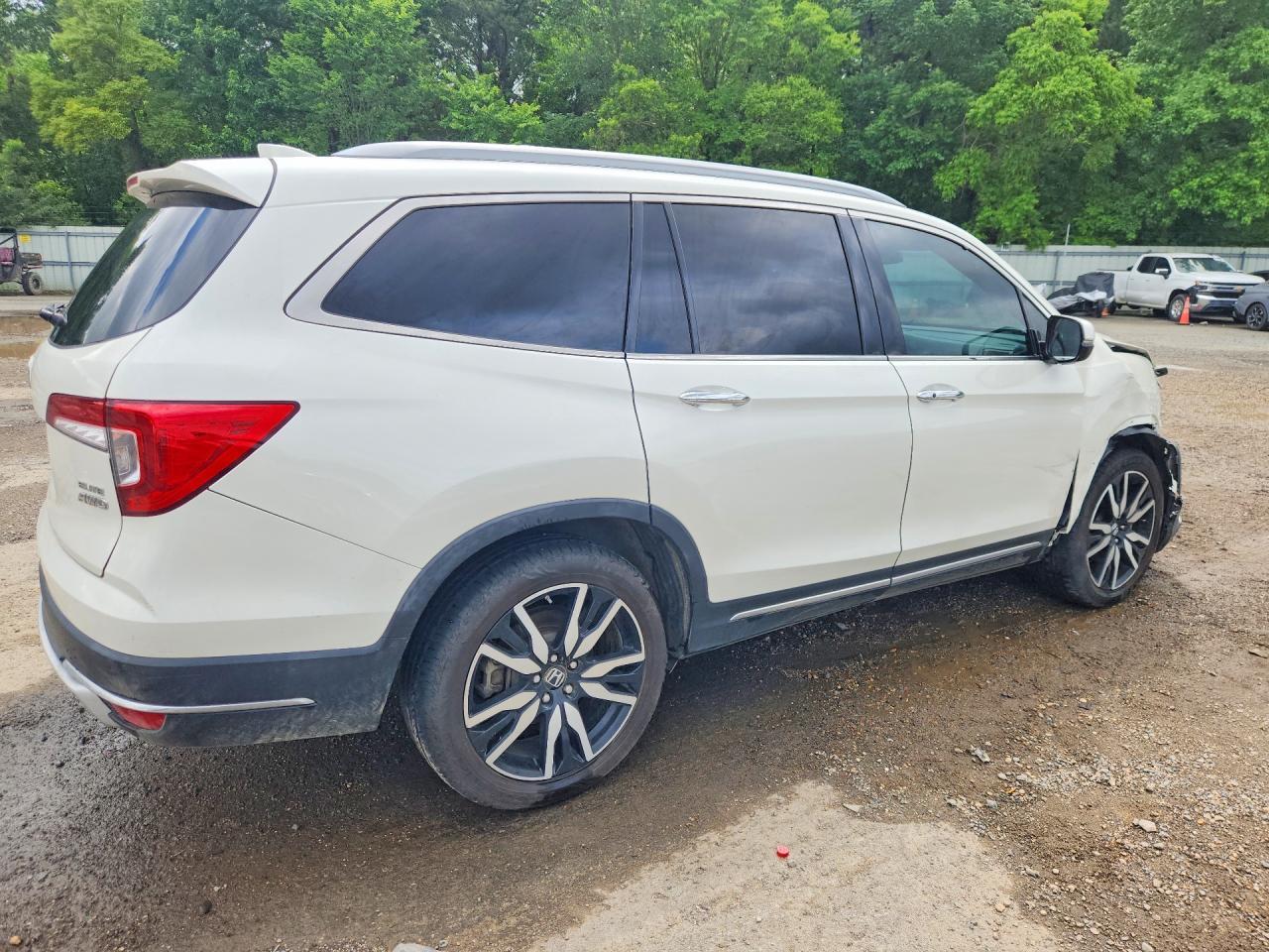 2019 HONDA PILOT