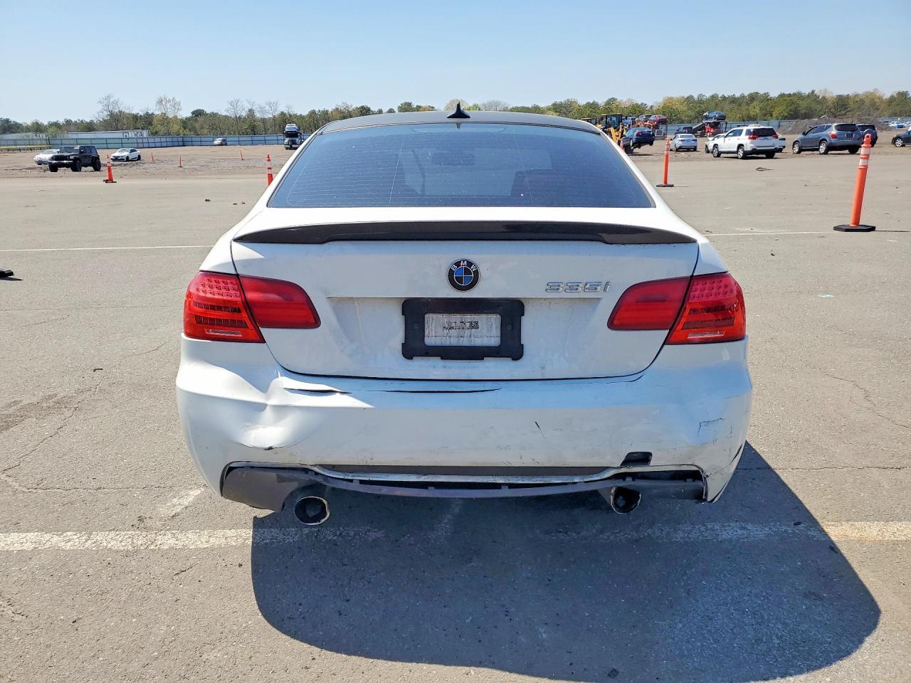 2012 BMW 3 SERIES