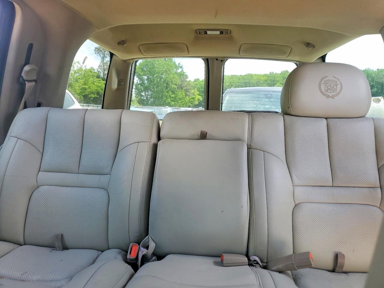2000 CADILLAC ESCALADE