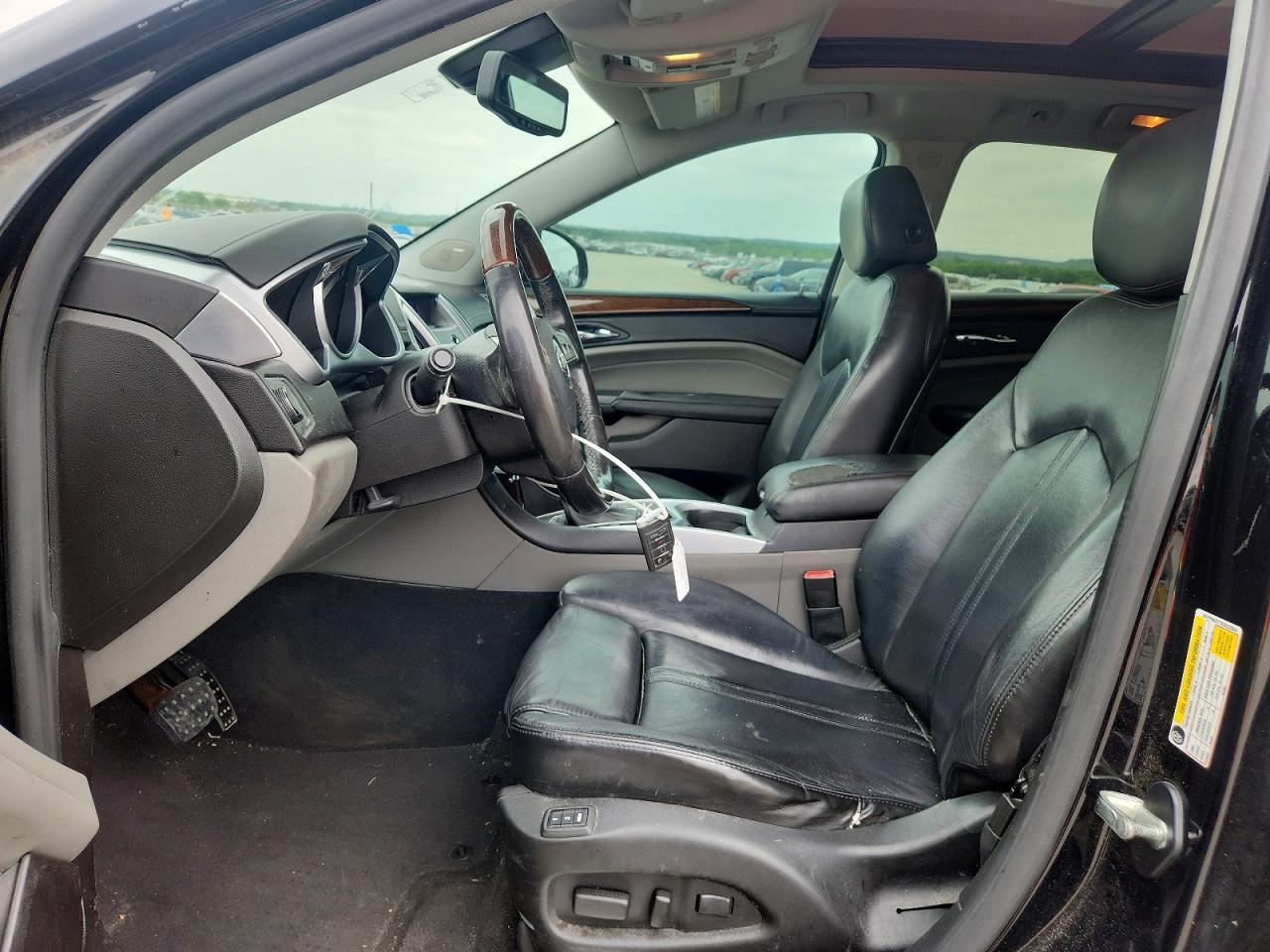 2011 CADILLAC SRX