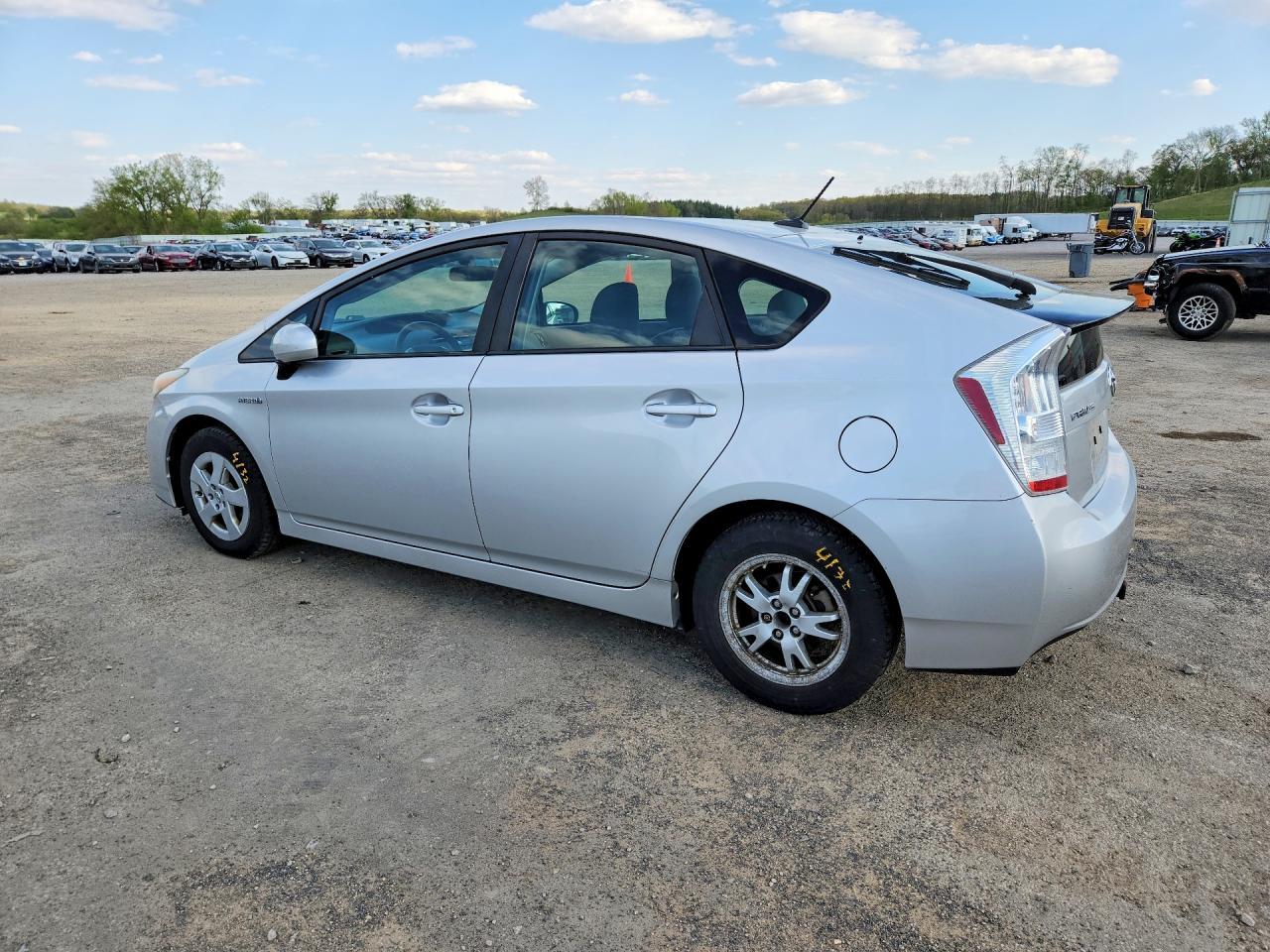 2010 TOYOTA PRIUS