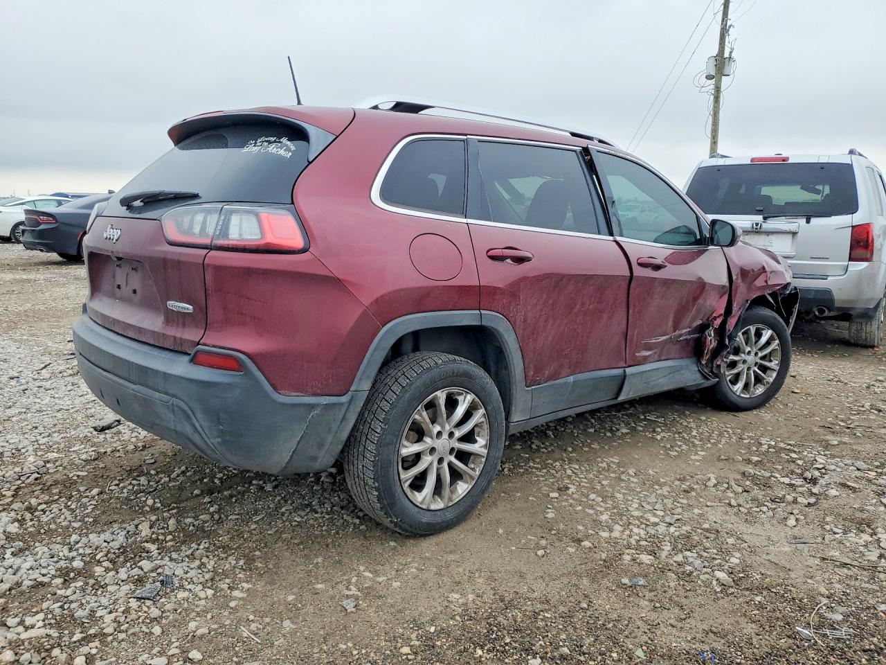2019 JEEP CHEROKEE