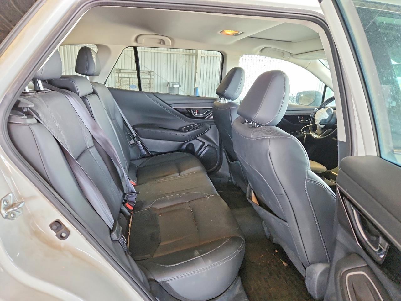 2022 SUBARU Outback