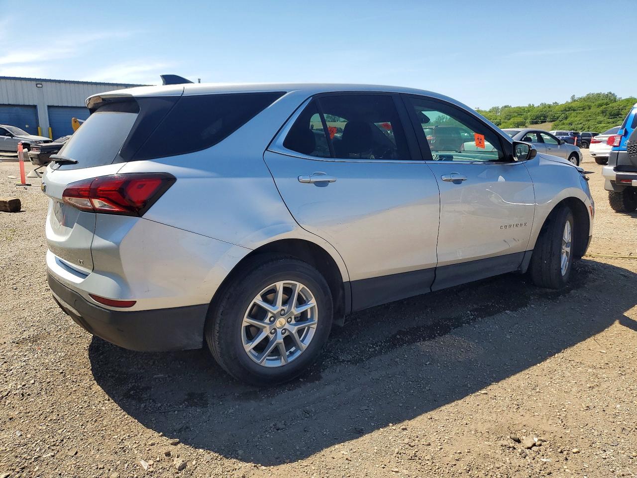 2022 CHEVROLET EQUINOX