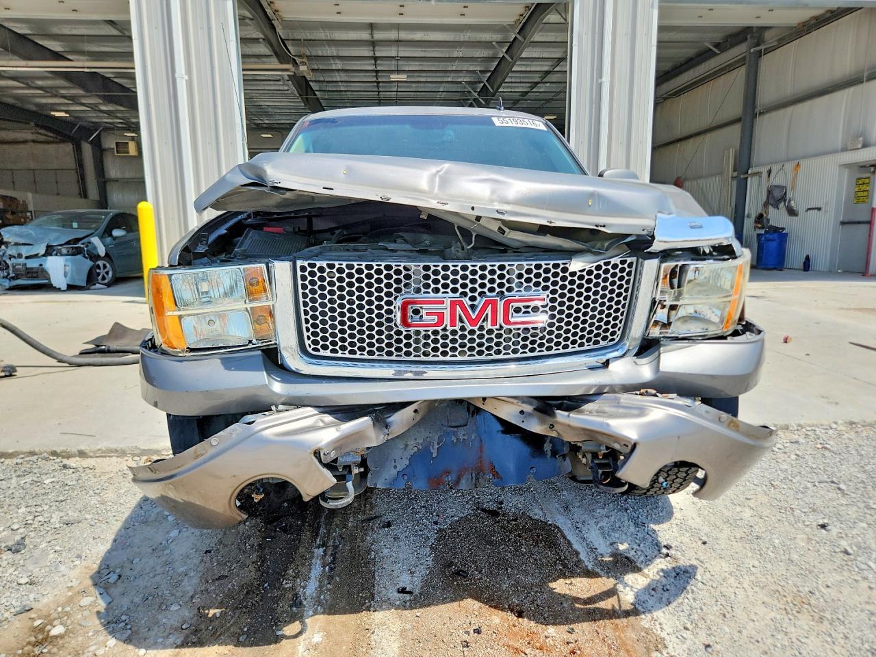 2013 GMC Sierra