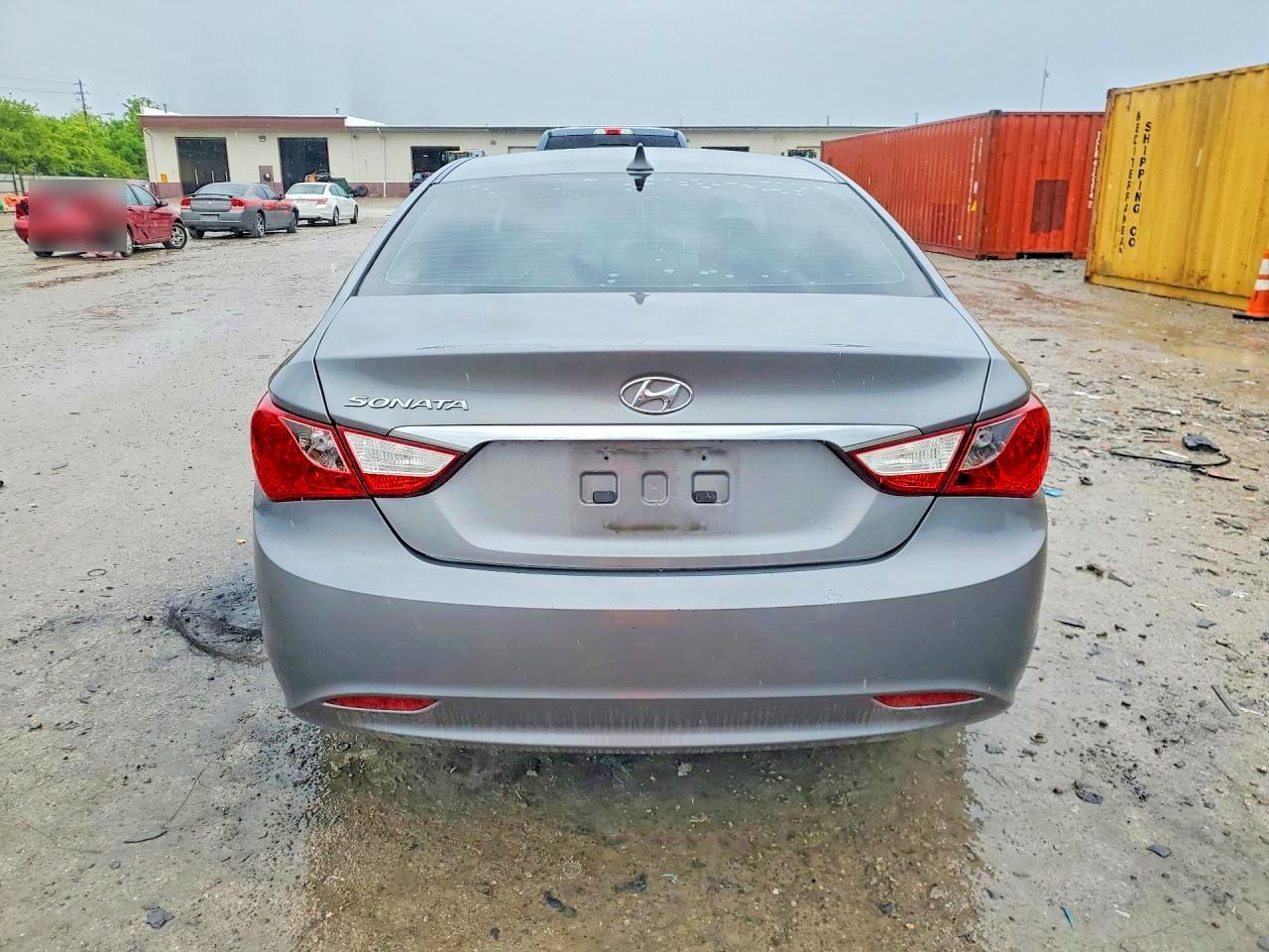 2011 HYUNDAI SONATA