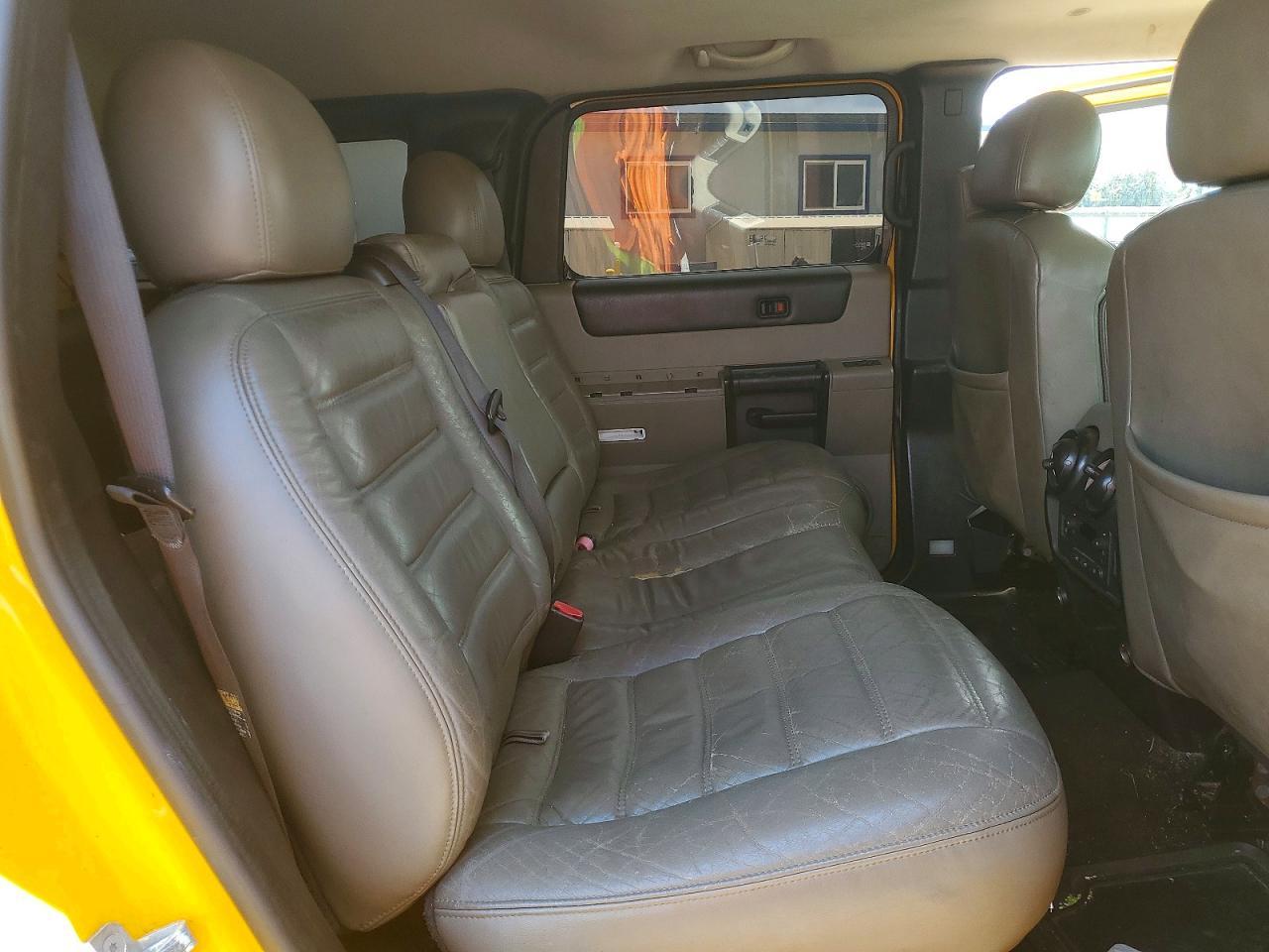 2005 HUMMER H2