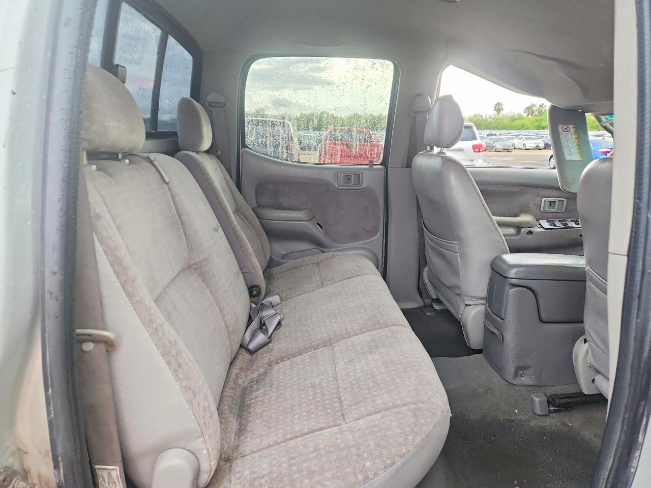 2002 TOYOTA TACOMA