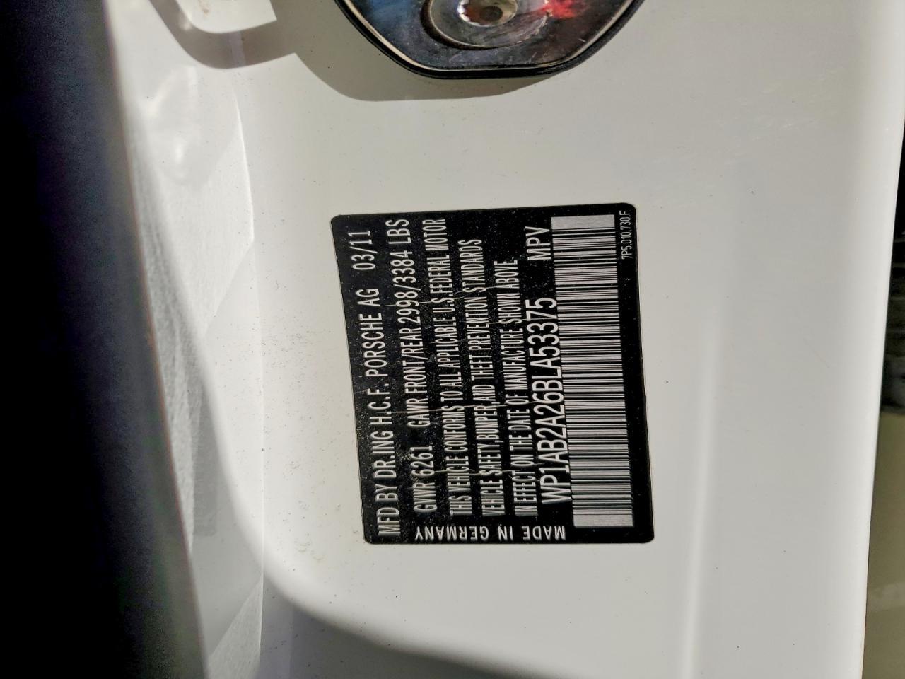 2011 PORSCHE CAYENNE
