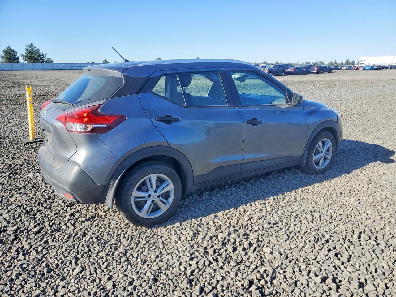 2019 NISSAN KICKS
