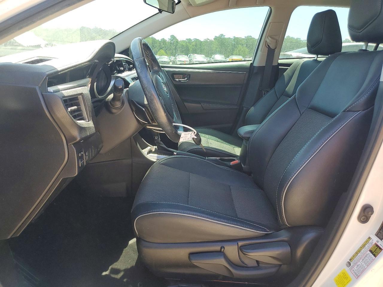 2015 TOYOTA COROLLA