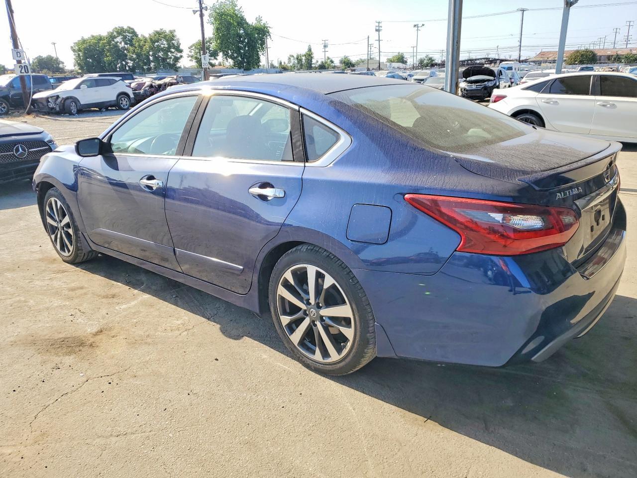 2017 NISSAN ALTIMA