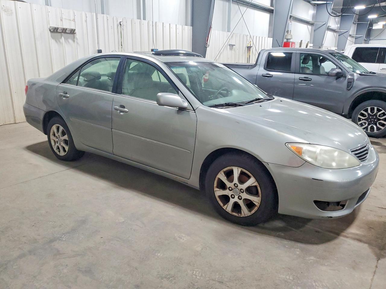 2005 TOYOTA CAMRY