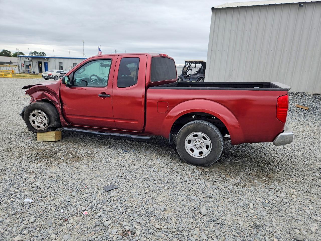 2016 NISSAN Frontier