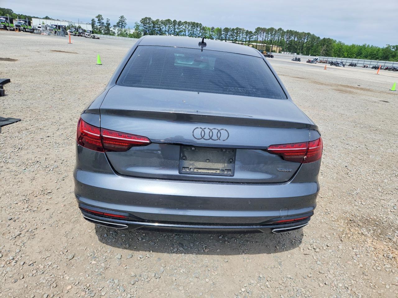 2022 AUDI A4