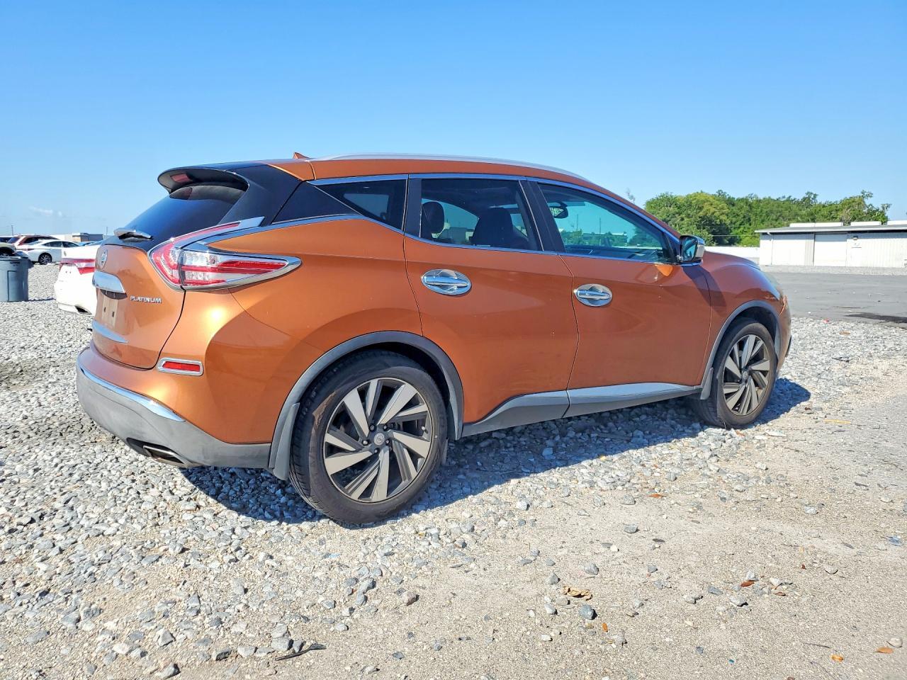 2015 NISSAN MURANO