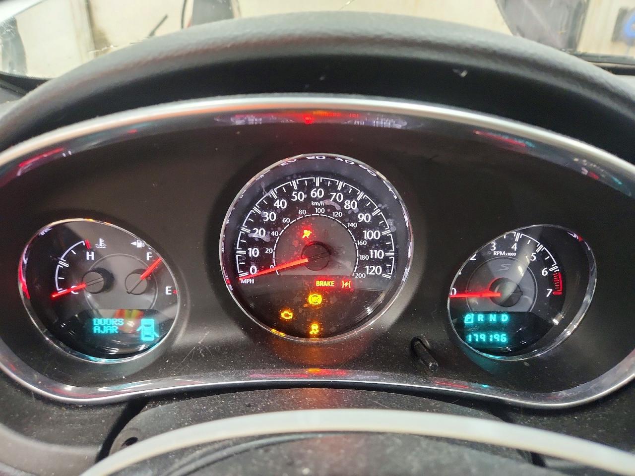 2012 CHRYSLER 200