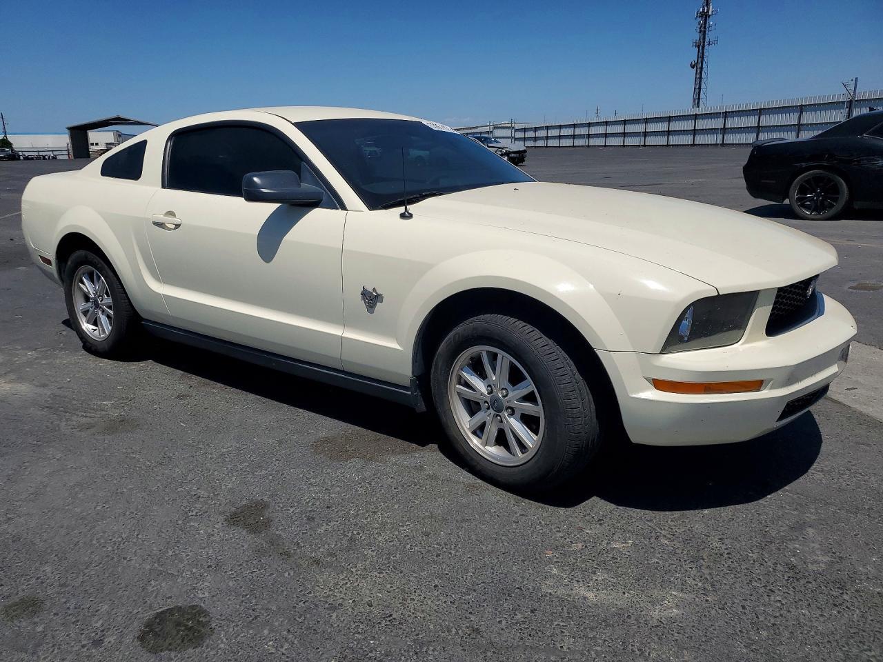 2009 FORD MUSTANG