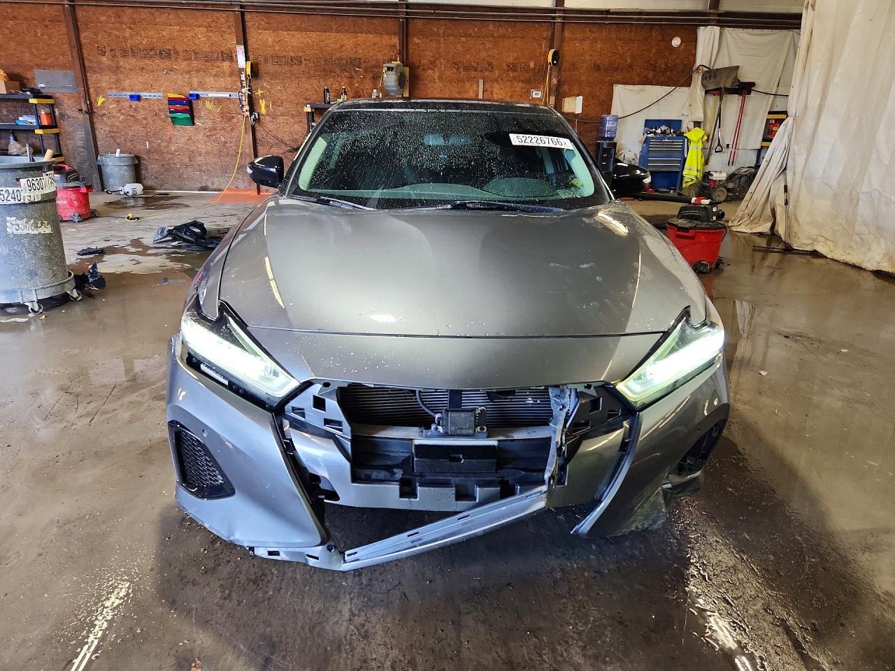 2019 NISSAN Maxima