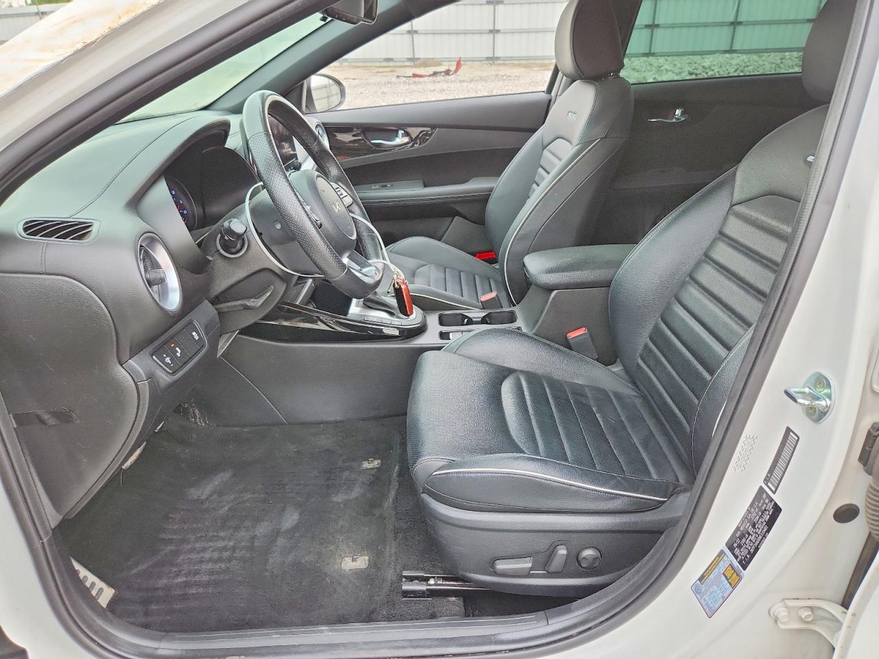 2022 KIA FORTE