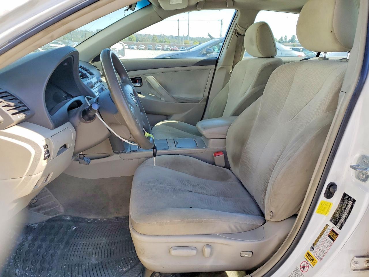 2011 TOYOTA CAMRY