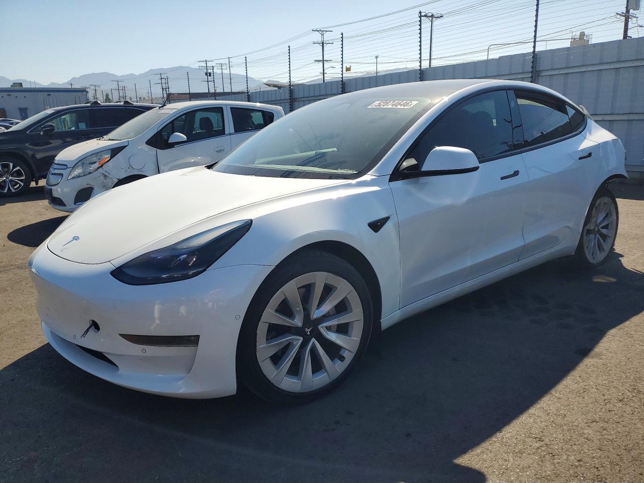 2021 TESLA MODEL 3